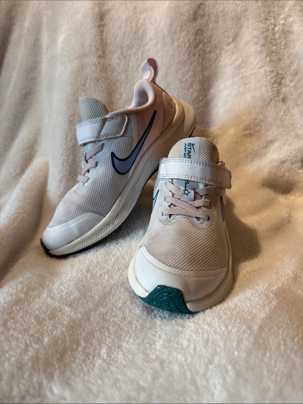 Nike Kids Light Pink and Teal Accent Athletic Sneakers